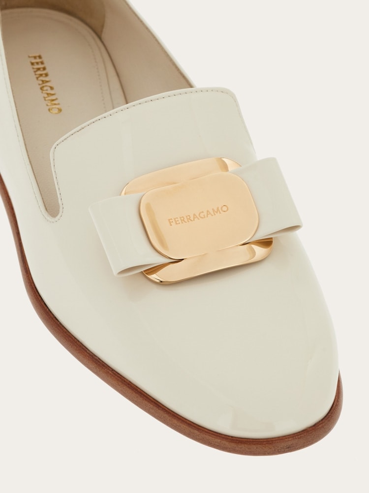 New Vara plate loafer - Image 6